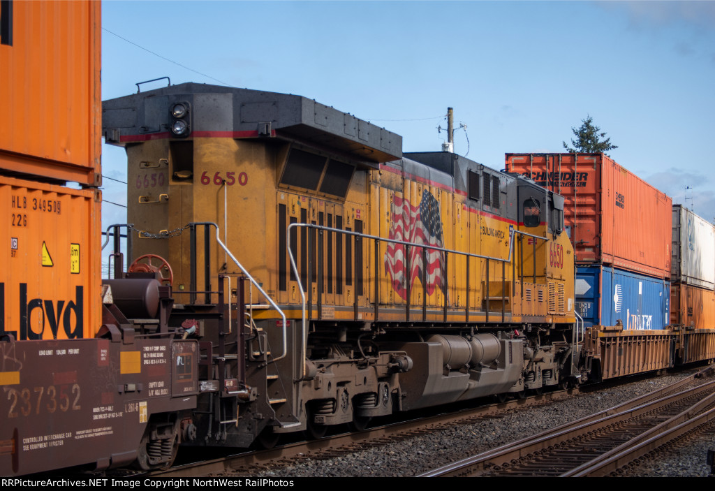 UP 6650 Rear